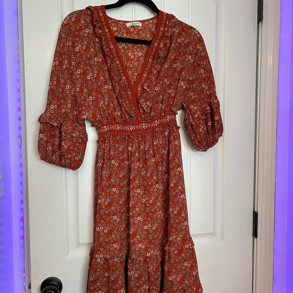 Women’s Rust Floral V-Neck Midi Dress